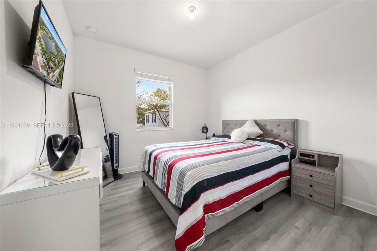 16958 SW 92nd St, Unit 16958, Miami, FL 33196 Photo