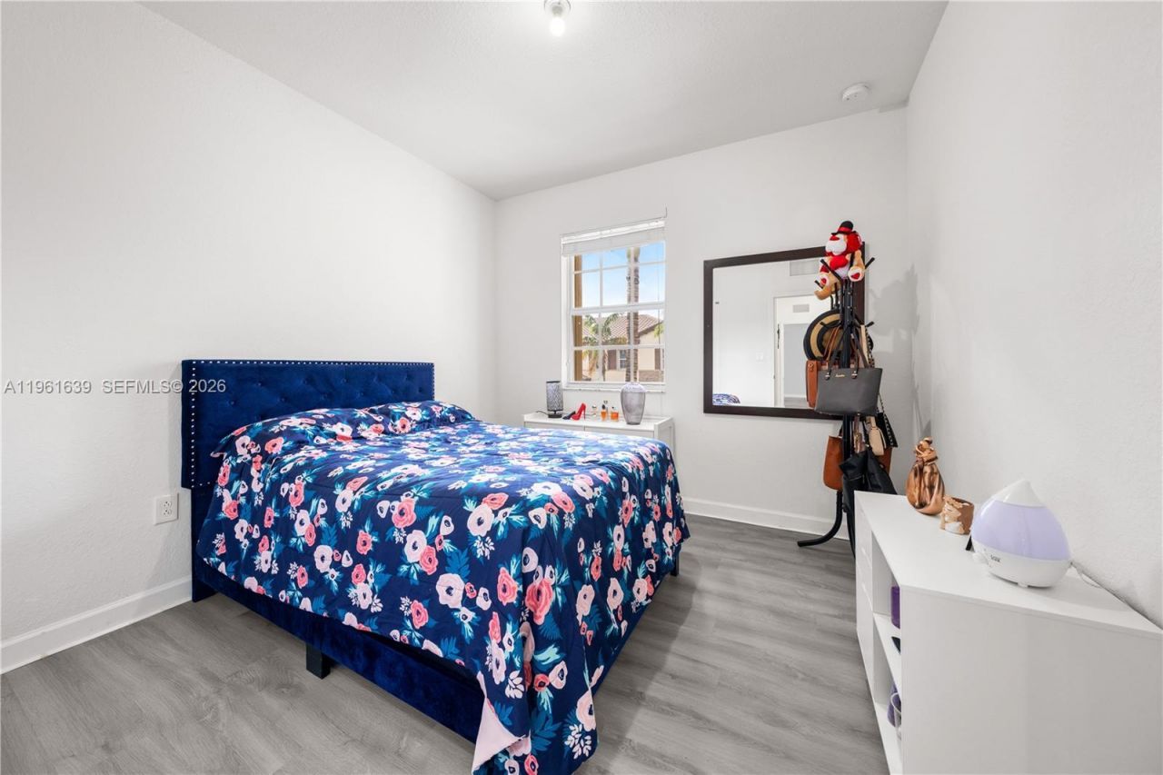 16958 SW 92nd St, Unit 16958, Miami, FL 33196 Photo