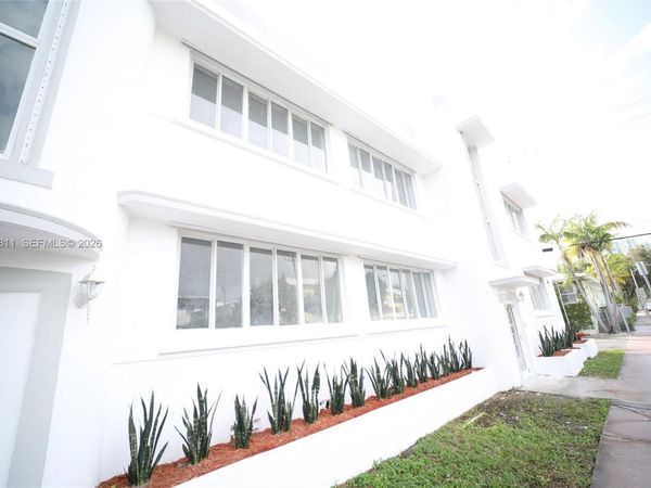 810 7th St, Unit 104, Miami Beach, FL 33139