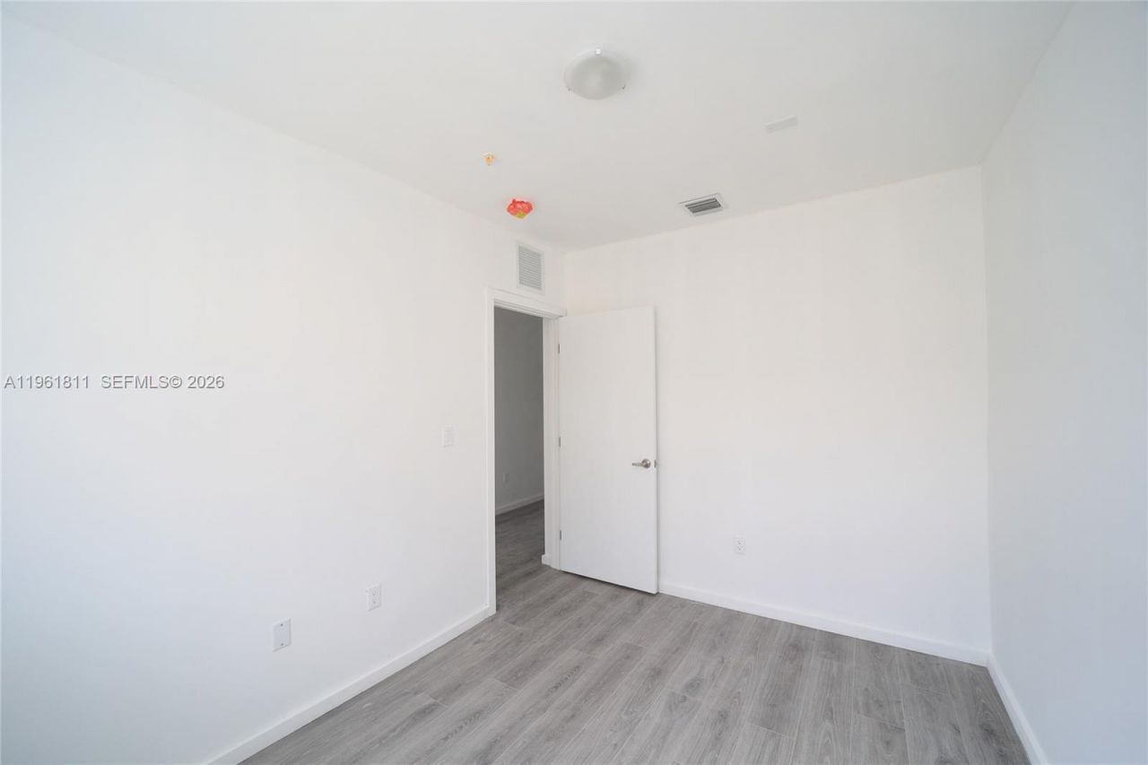 810 7th St, Unit 104, Miami Beach, FL 33139 Photo