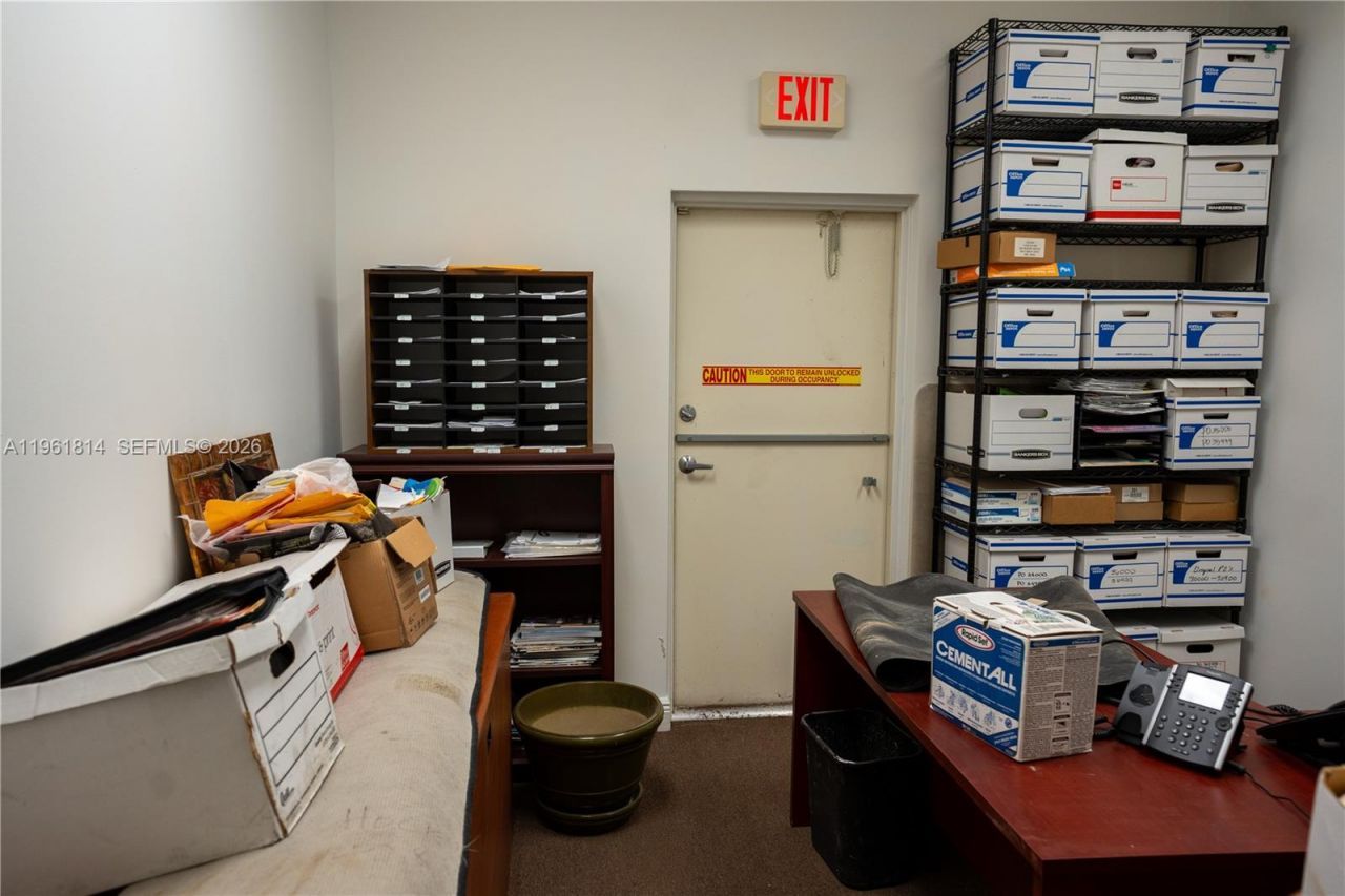 5791 NW 151st St, Unit 5791-A, Miami Lakes, FL 33014 Photo