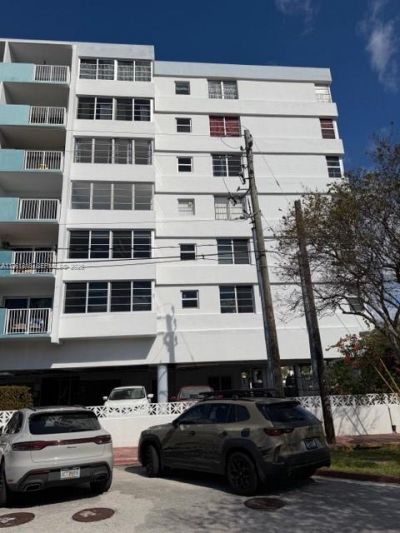 8000 Harding Ave, Unit 5C, Miami Beach, FL 33141 Photo