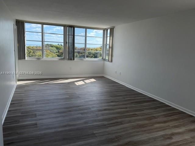 8000 Harding Ave, Unit 5C, Miami Beach, FL 33141 Photo