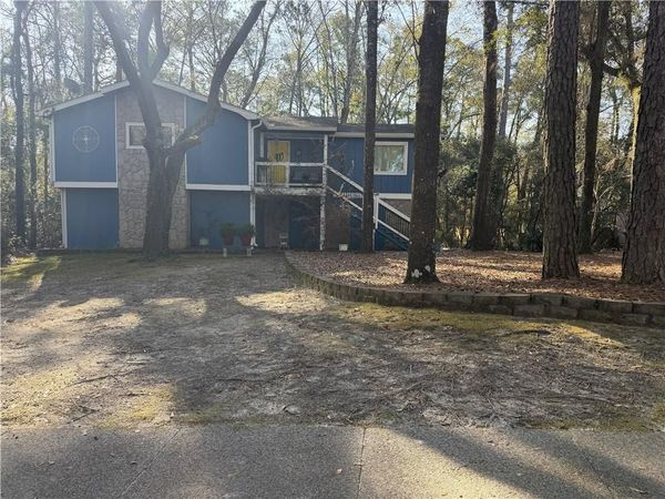 5505 White Pine Drive, Mobile, AL 36693