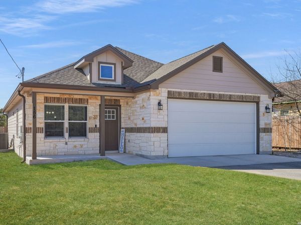 156 Remington, Spring Branch, TX 78070