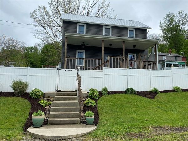 12 Logan St., Ohiopyle, PA 15470