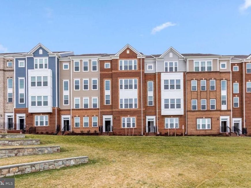 23517 Public House Road, Unit H, Clarksburg, MD 20871 Main Photo