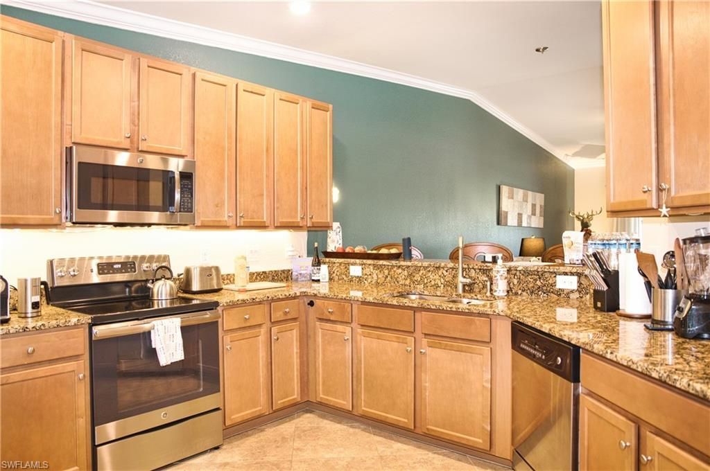 13730 Julias Way, Unit 726, Fort Myers, FL 33919 Photo