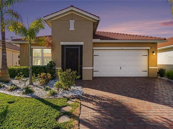 3816 Crosswater DR, NORTH FORT MYERS, FL 33917