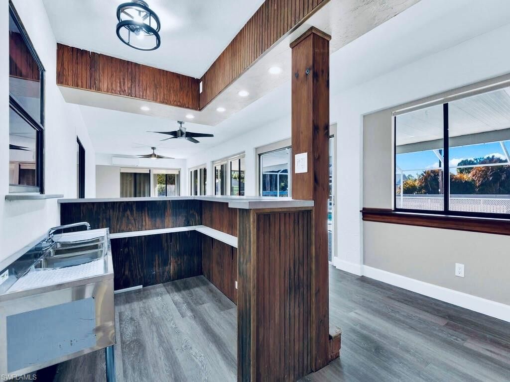 409 Edison Ave, Lehigh Acres, FL 33972 Photo