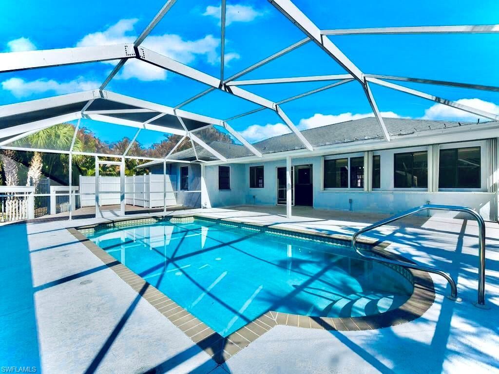 409 Edison Ave, Lehigh Acres, FL 33972 Photo