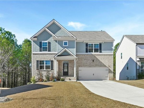 7626 Jennadee Drive, Fairburn, GA 30213