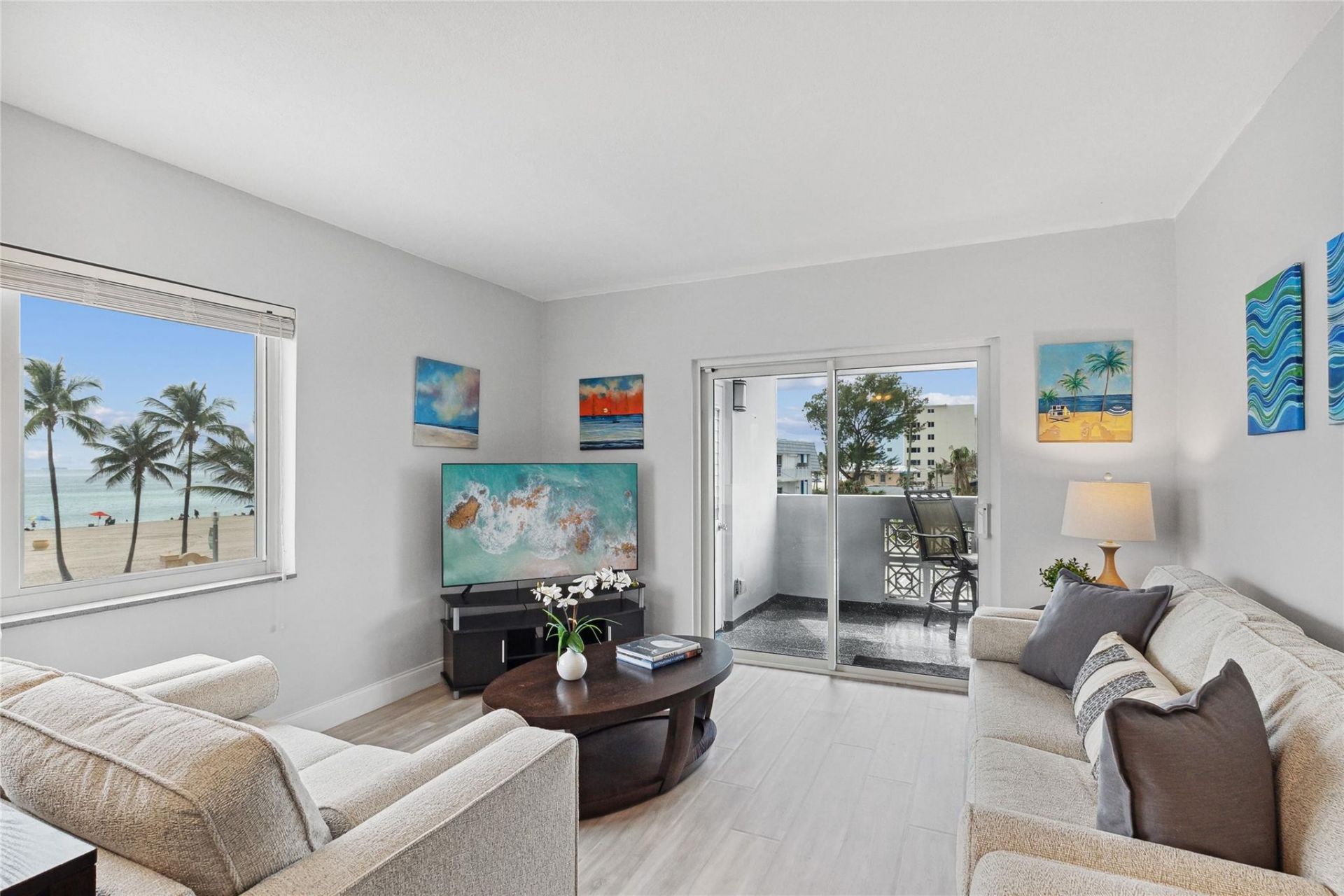 320 S Surf Road, Unit 301, Hollywood, FL 33019 Photo