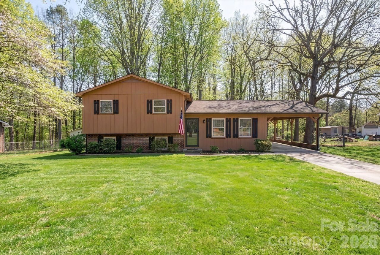 230 Center Street, Cooleemee, NC 27014 Main Photo