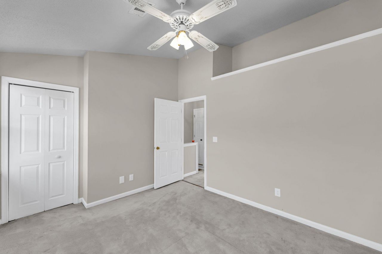 705 Reserve Way Photo 14