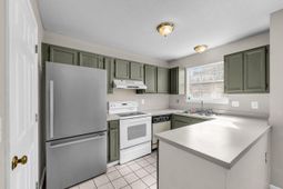 705 Reserve Way photo 4