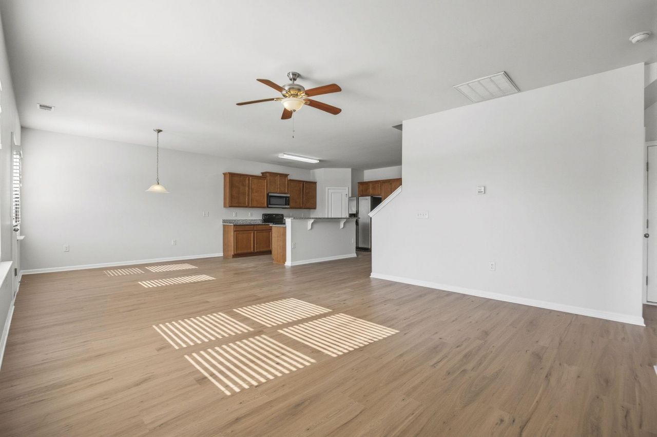 4168 Alvina Way Photo 21