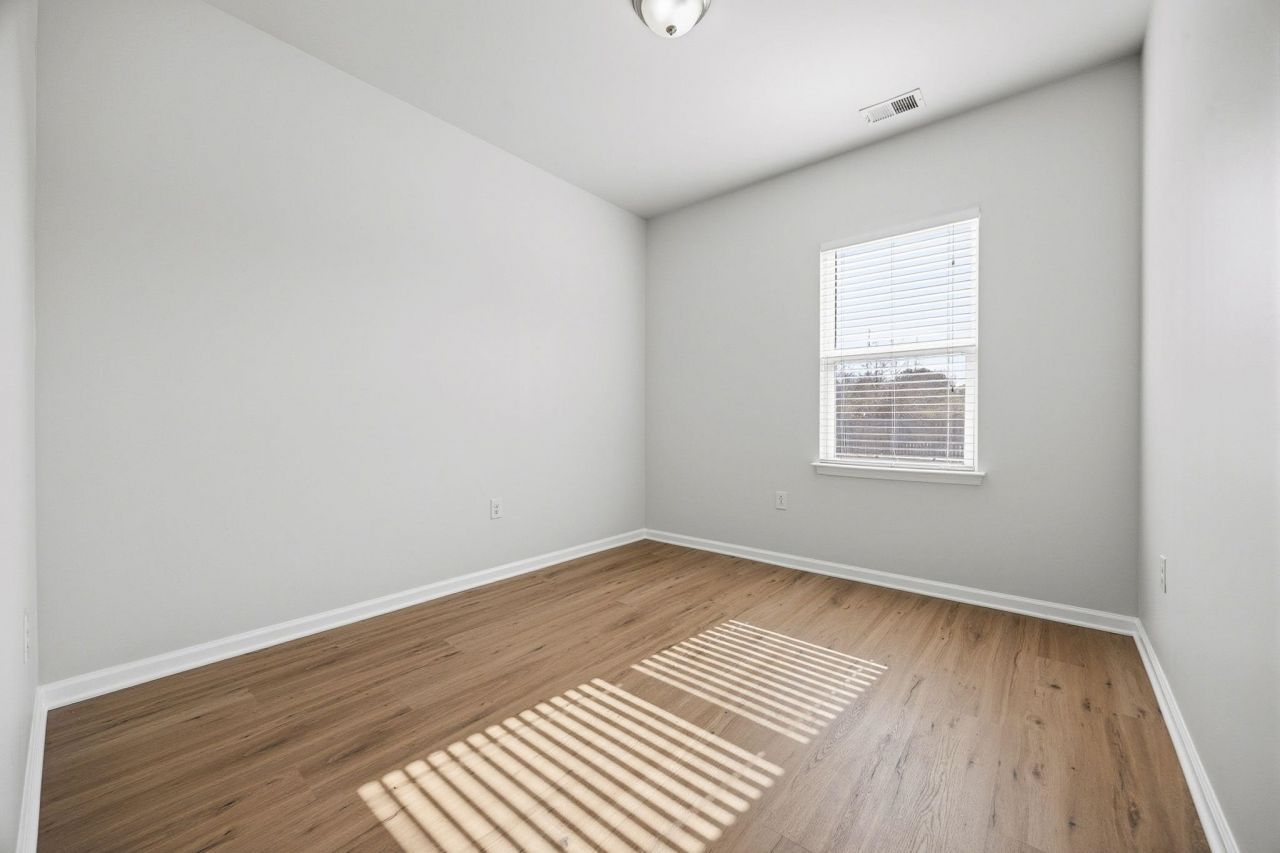 4168 Alvina Way Photo 22