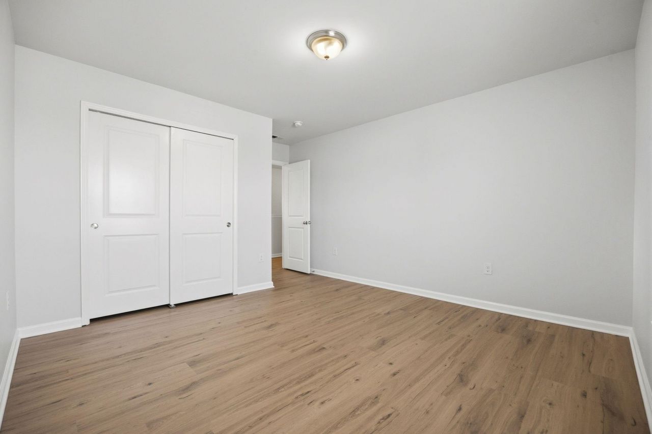 4168 Alvina Way Photo 34