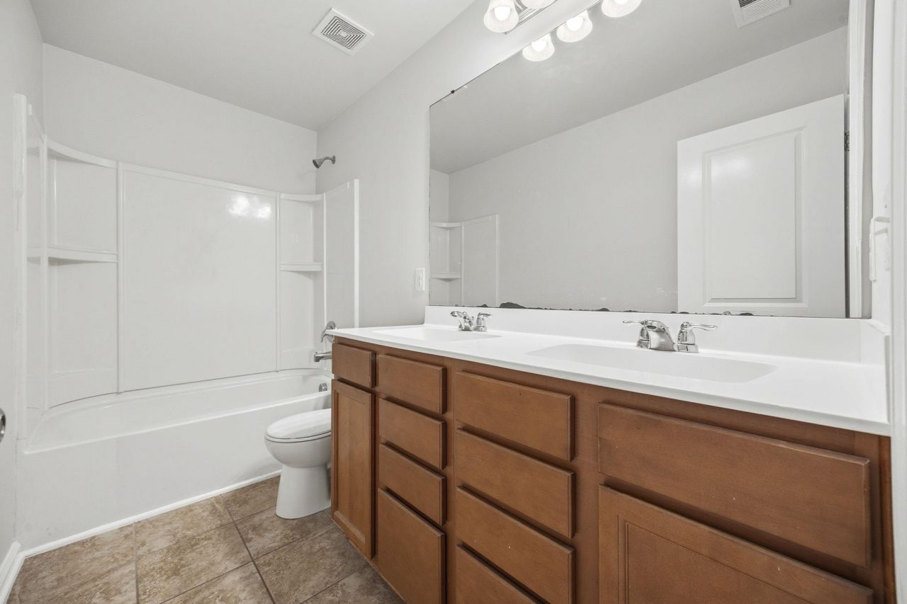 4168 Alvina Way Photo 39