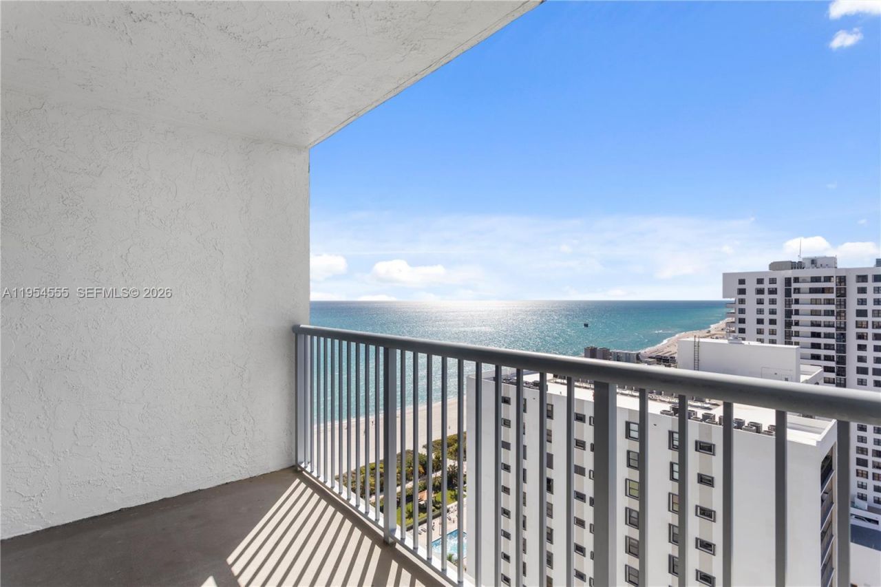 2655 Collins Ave, Unit PH06/08, Miami Beach, FL 33140 Photo