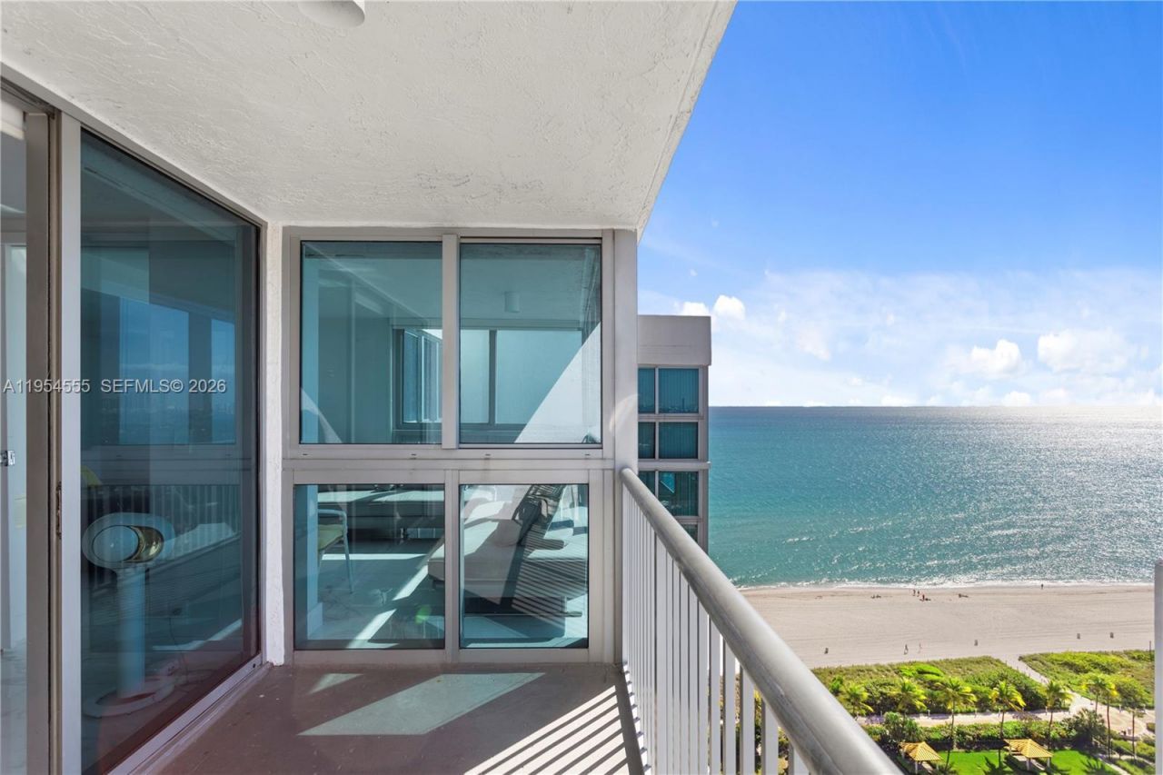 2655 Collins Ave, Unit PH06/08, Miami Beach, FL 33140 Photo