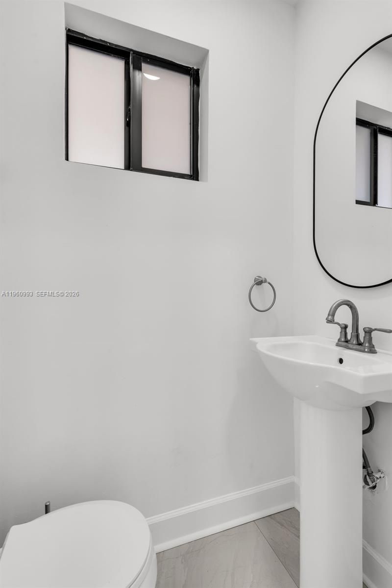 66 NW 73rd Place , Miami, FL 33126 Photo