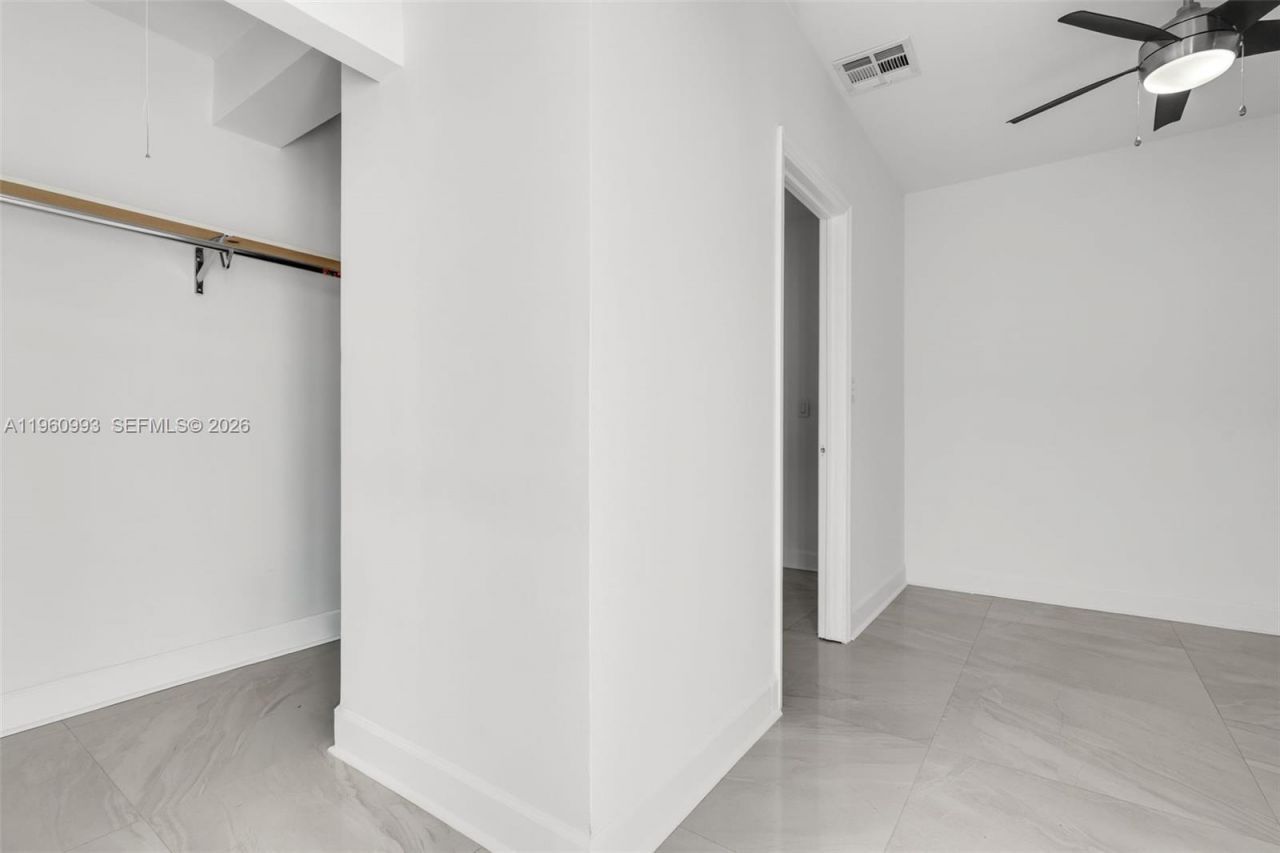 66 NW 73rd Place , Miami, FL 33126 Photo