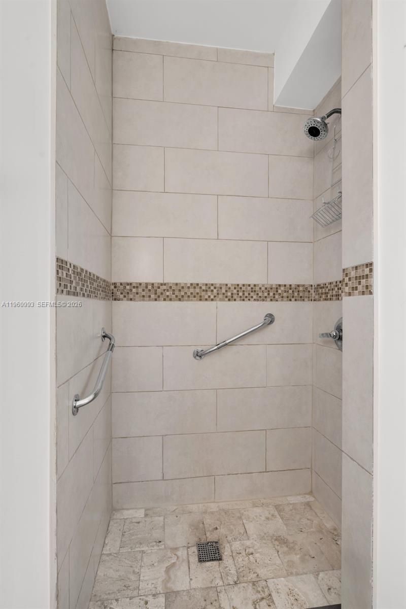 66 NW 73rd Place , Miami, FL 33126 Photo