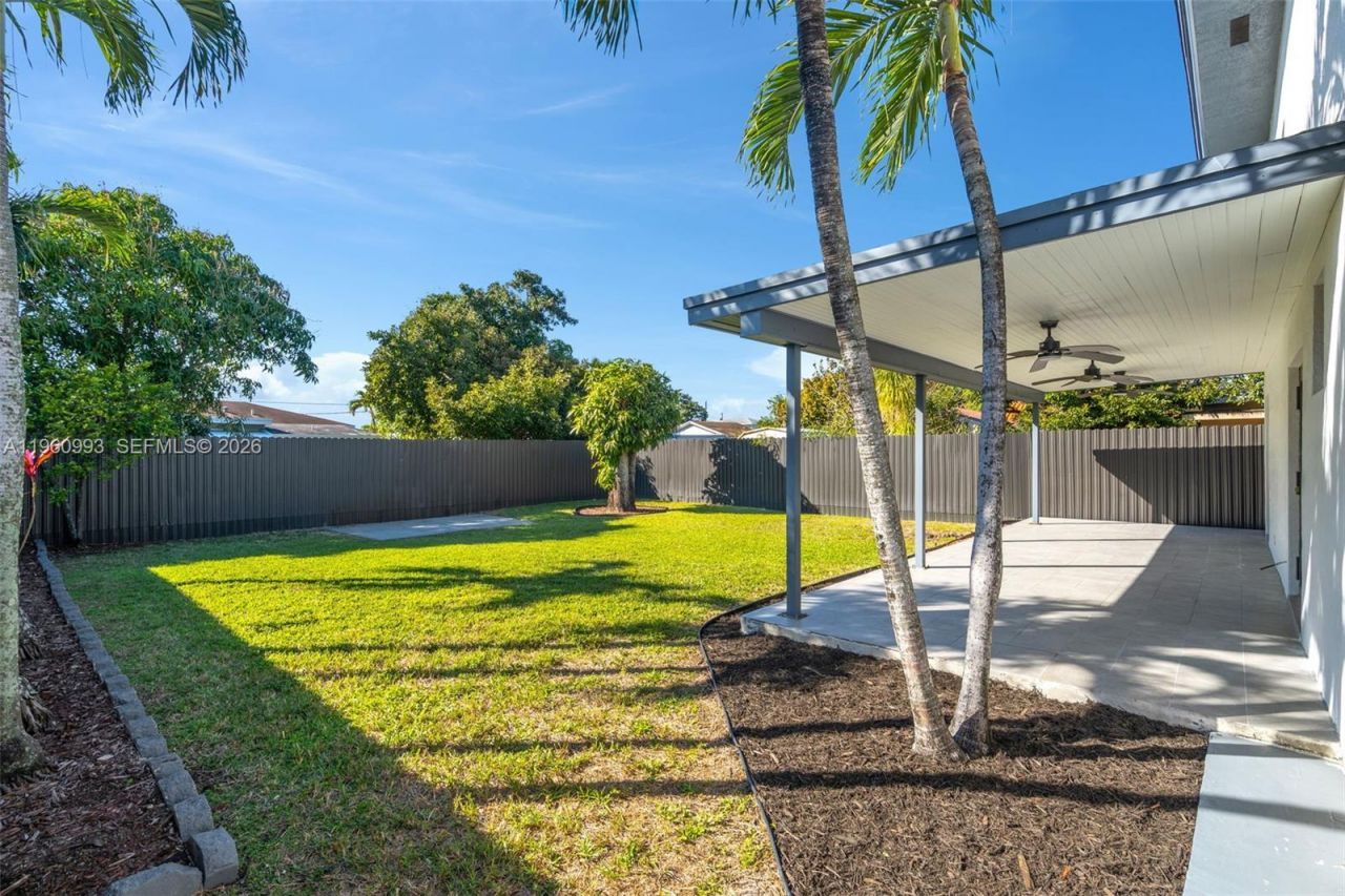 66 NW 73rd Place , Miami, FL 33126 Photo