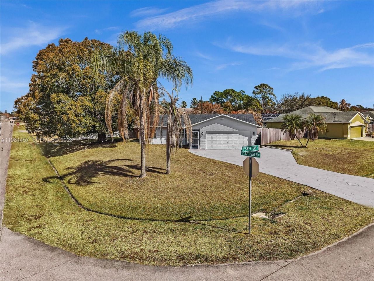 1819 SE Joy Haven St, Port Saint Lucie, FL 34983 Photo