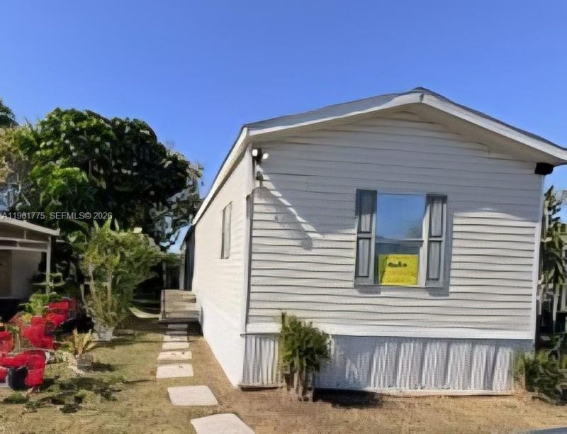 411 SW 131 Ave, Davie, FL 33325 Photo