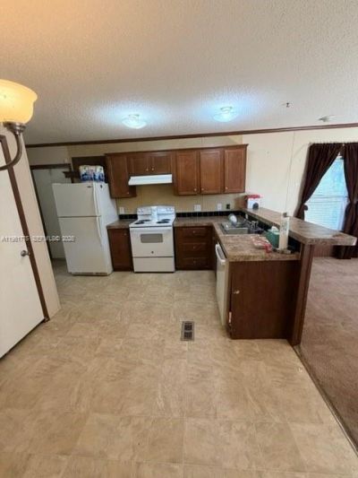 411 SW 131 Ave, Davie, FL 33325 Photo