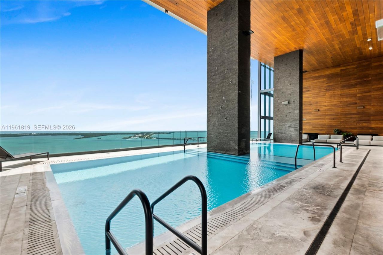 1451 Brickell Ave, Unit 1602, Miami, FL 33131 Photo