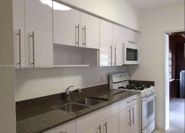 730 NE 139 St, North Miami, FL 33161 Photo