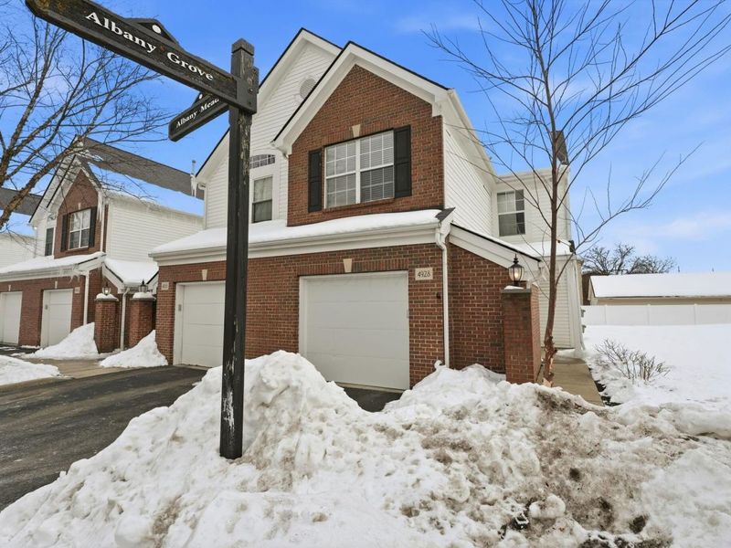 4928 Albany Meadow, Westerville, OH 43081 Photo 2