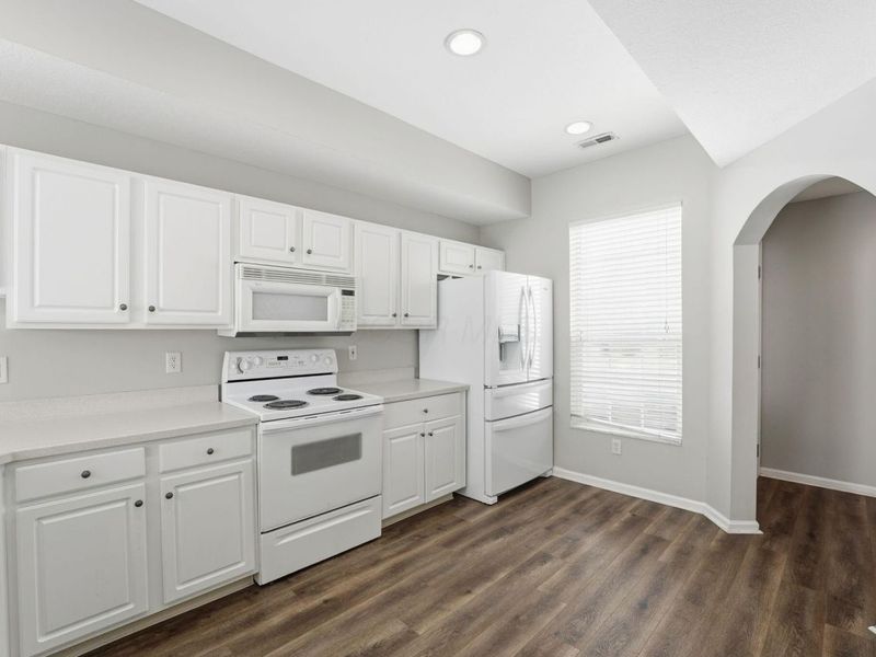 4928 Albany Meadow, Westerville, OH 43081 Photo 7