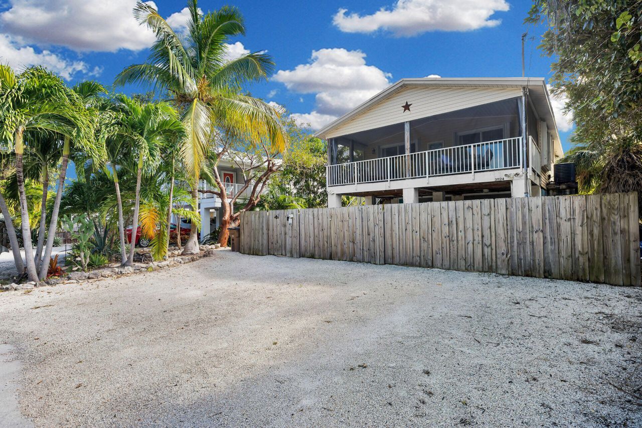 31124 Avenue C, Big Pine Key, FL 33043 Photo