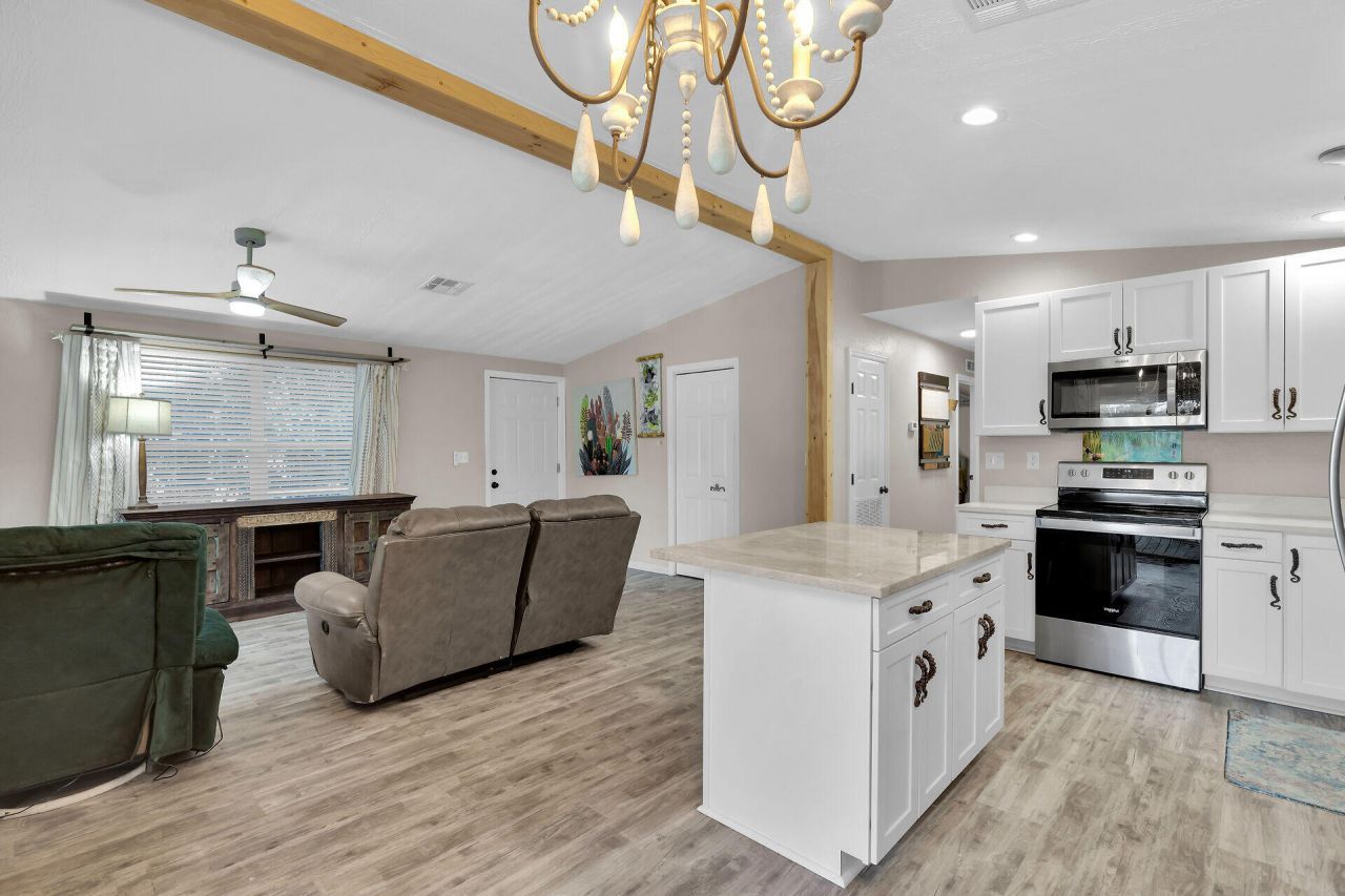 31124 Avenue C, Big Pine Key, FL 33043 Photo