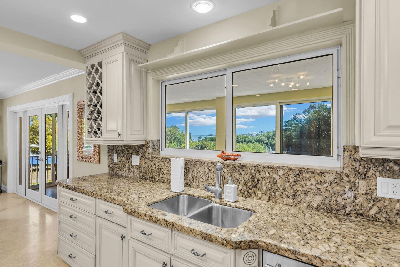 205 Stirrup Key Boulevard, Marathon, FL 33050 Photo