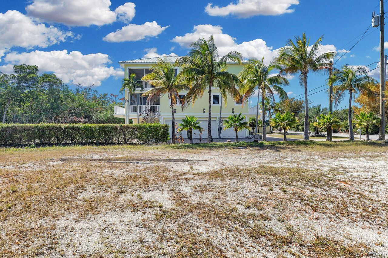 205 Stirrup Key Boulevard, Marathon, FL 33050 Photo