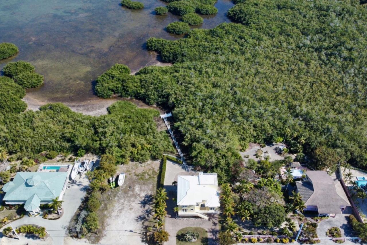 205 Stirrup Key Boulevard, Marathon, FL 33050 Photo