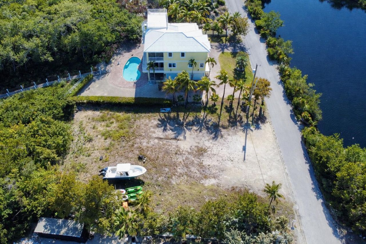 205 Stirrup Key Boulevard, Marathon, FL 33050 Photo