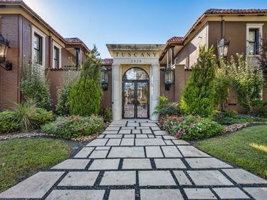 5934 Sandhurst Lane, Unit 109, Dallas, TX 75206