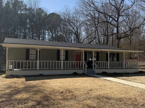 850 Skyline Dr, Hamilton, AL 35570