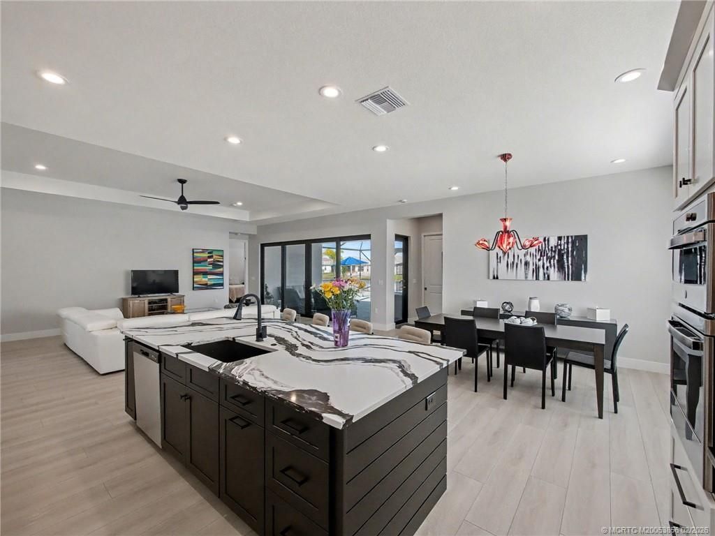 12433 SW Crystal Cove Drive, Port Saint Lucie, FL 34987 Photo