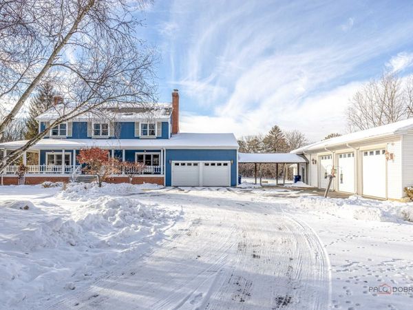 25900 N Saint Marys Road, Mettawa, IL 60048