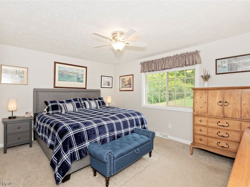 10955 Auburn Road, Chardon, OH 44024 Photo 14