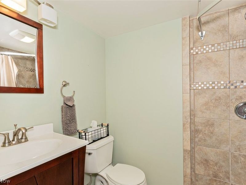 10955 Auburn Road, Chardon, OH 44024 Photo 22