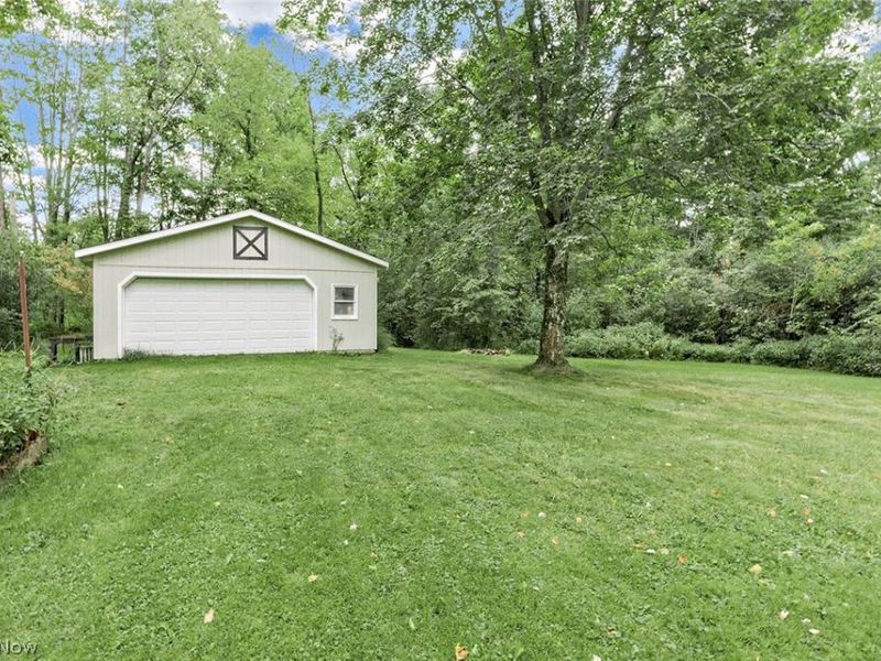 10955 Auburn Road, Chardon, OH 44024 Photo 24